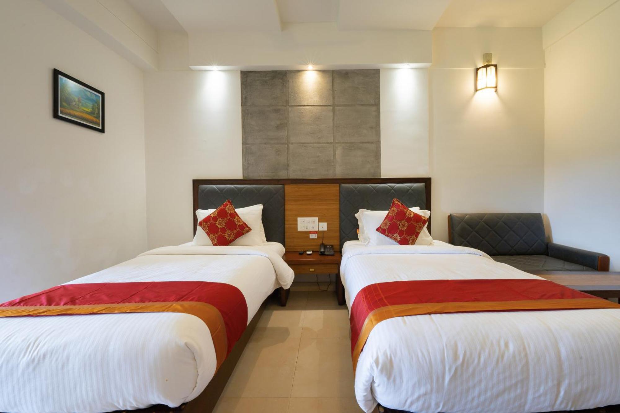 The Sanihara Hotel & Resort Витири Екстериор снимка