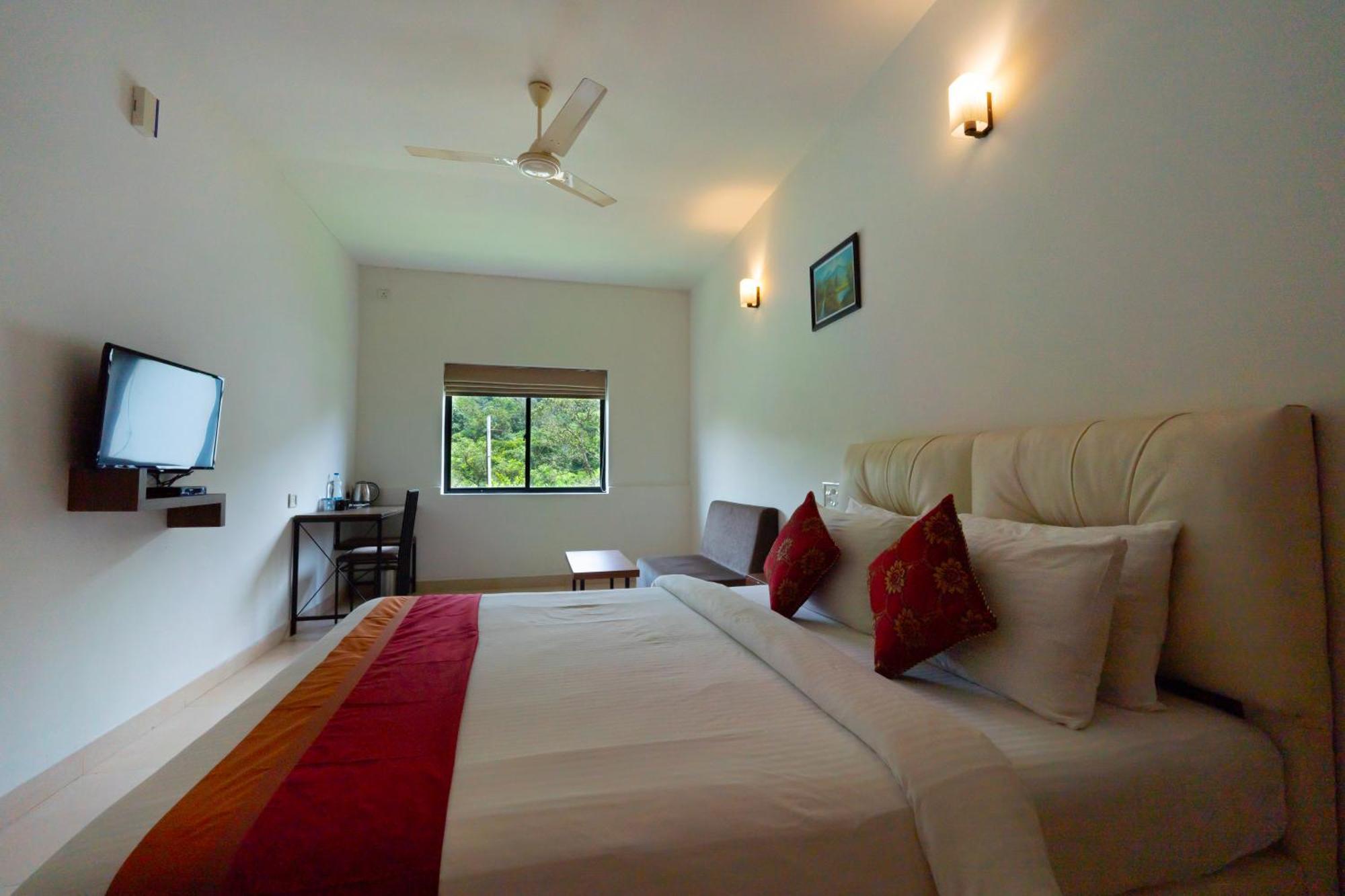 The Sanihara Hotel & Resort Витири Екстериор снимка