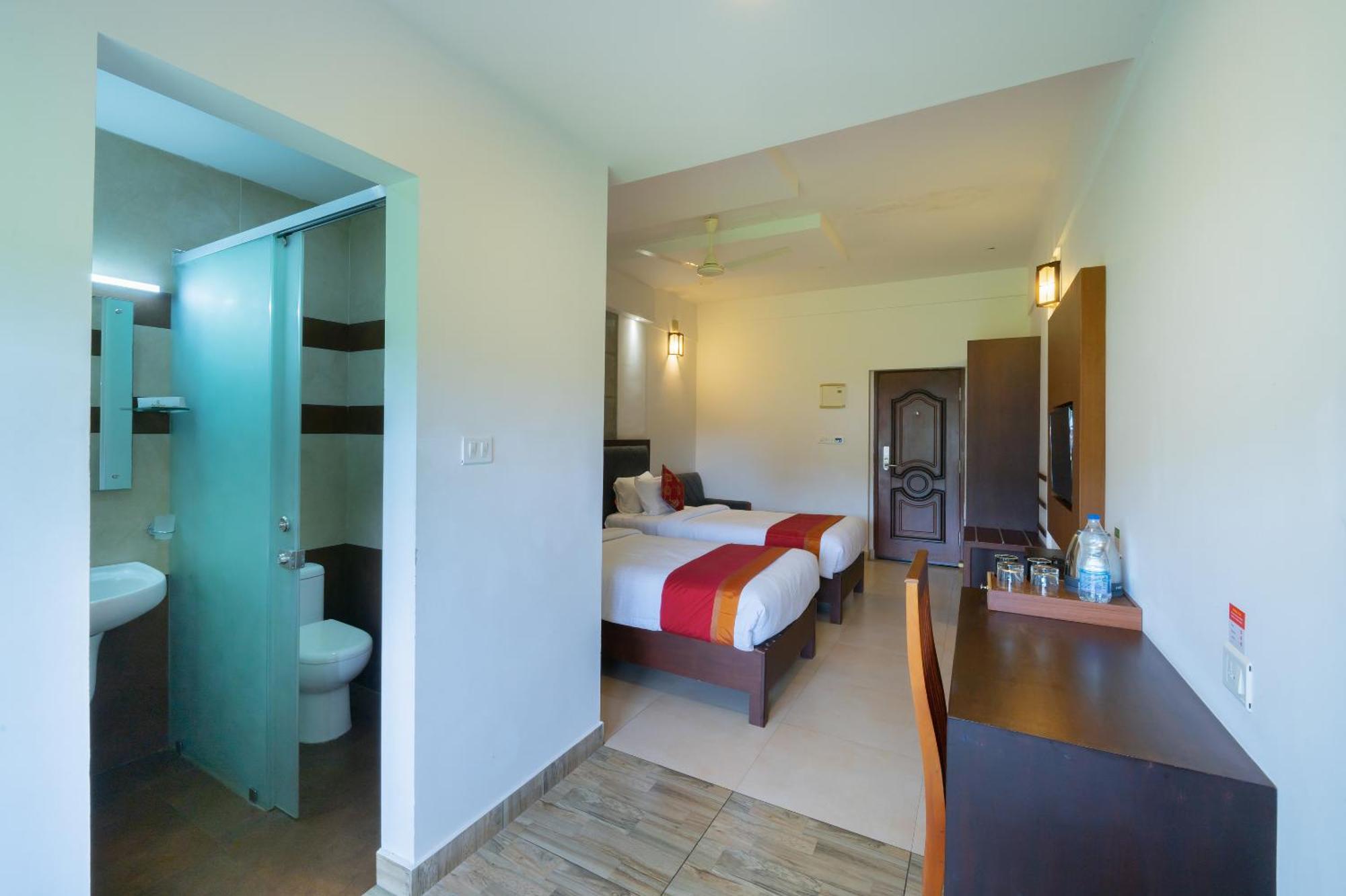 The Sanihara Hotel & Resort Витири Екстериор снимка