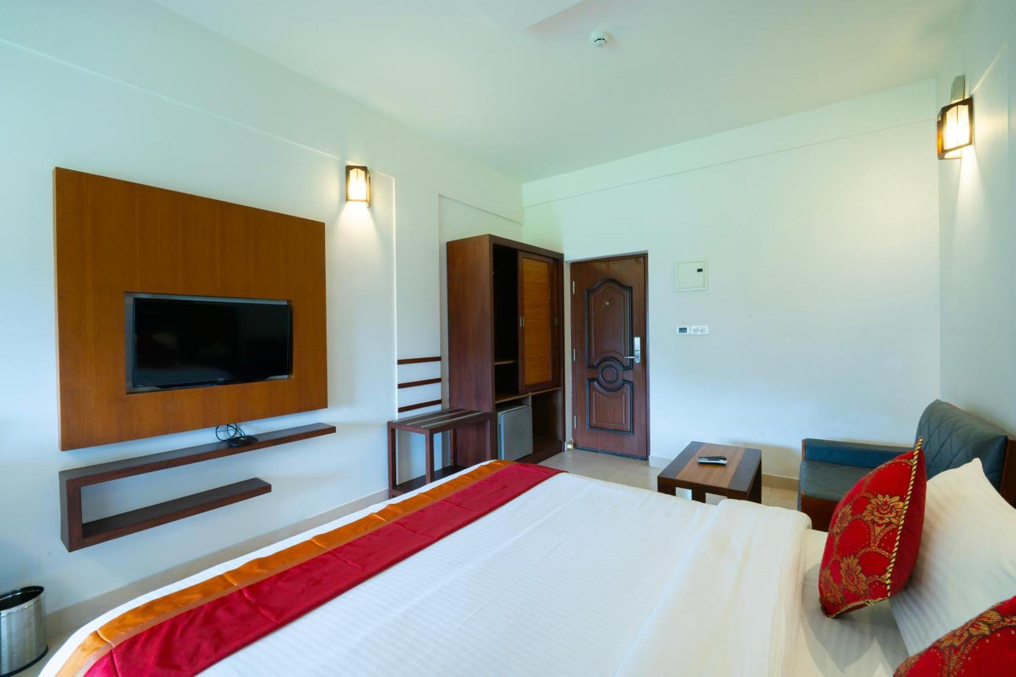 The Sanihara Hotel & Resort Витири Екстериор снимка