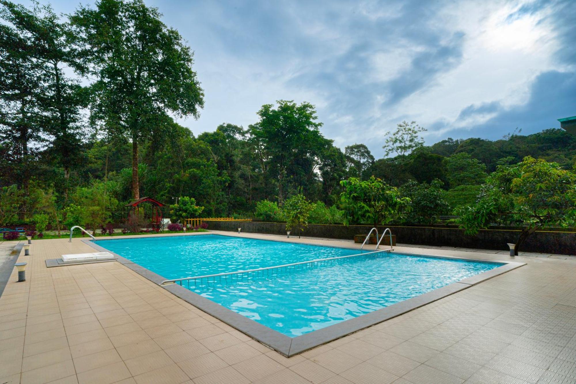 The Sanihara Hotel & Resort Витири Екстериор снимка