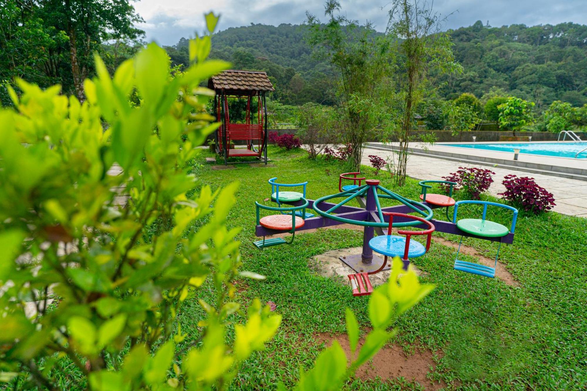 The Sanihara Hotel & Resort Витири Екстериор снимка