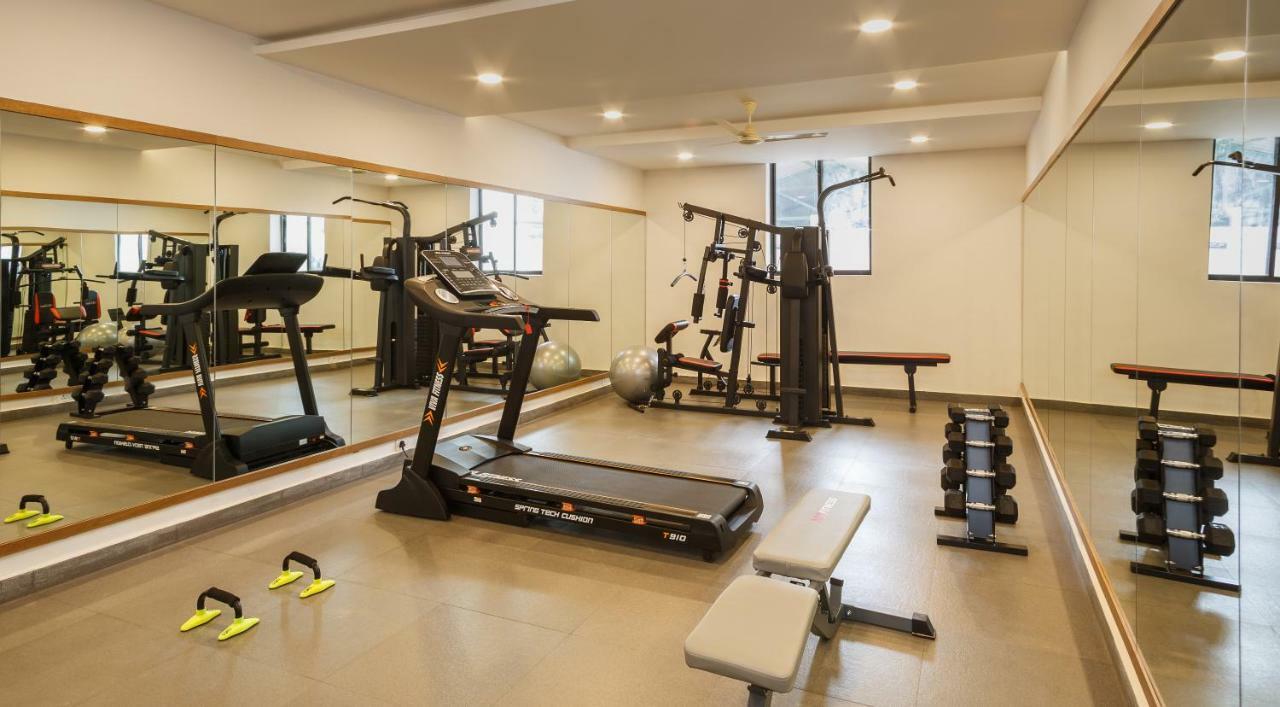 The Sanihara Hotel & Resort Витири Екстериор снимка